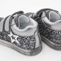 №20, Бебешки обувки за момиче BALOCCHI сребристи с брокат и звезда, снимка 4 - Бебешки обувки - 30017837