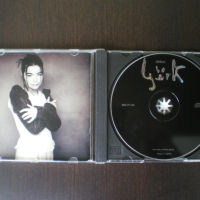Björk ‎– Debut 1993, снимка 2 - CD дискове - 44654416