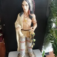 Декоративна статуетка индианец , снимка 1 - Статуетки - 40192043