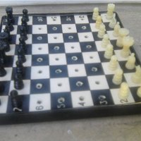 Стар бакелитен пътен шах Москва, снимка 6 - Други спортове - 37223150