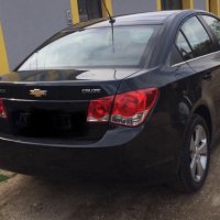 Лек автомобил Chevrolet Cruze 2012г, снимка 4 - Автомобили и джипове - 38439998