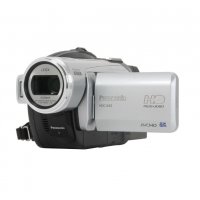 Оригинална Японска Full HD Видео камера Тричипова 3 CCD Panasonic HDC SX5, запис на DVD, SD, SDHC, снимка 1 - Камери - 34954077
