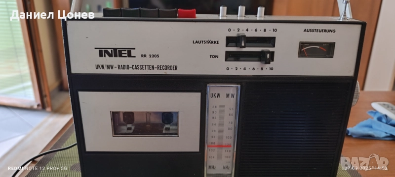 Радио касетофон INTEL модел RR 2205, снимка 1