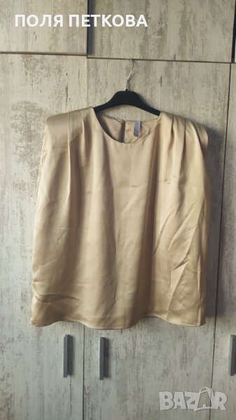 Бежово сатен блуза с подплънки , снимка 1