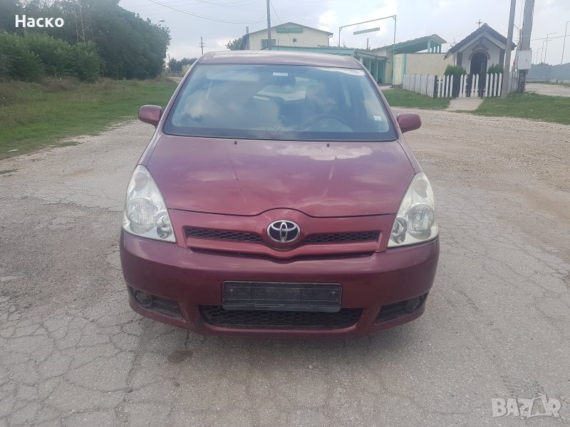 Toyota Corolla Verso 2.2 D4D на части Тойота Корола Версо на части, снимка 1