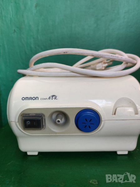Компресорен инхалатор Omron. , снимка 1
