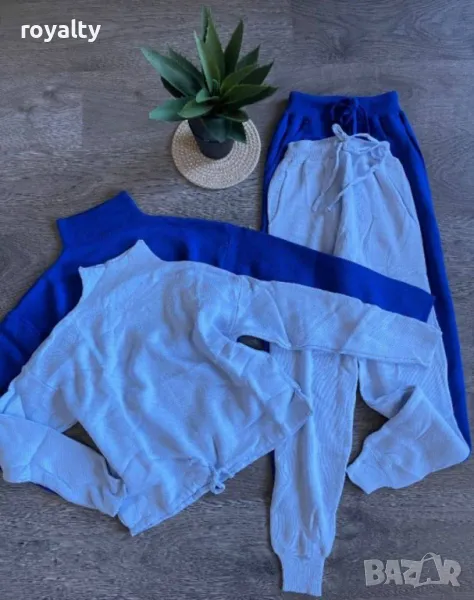 Дамски комплект фино плетиво, снимка 1