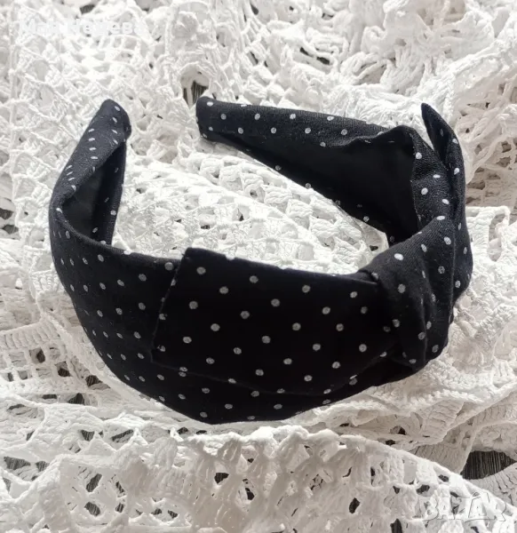 Черна диадема на малки бели точки , снимка 1