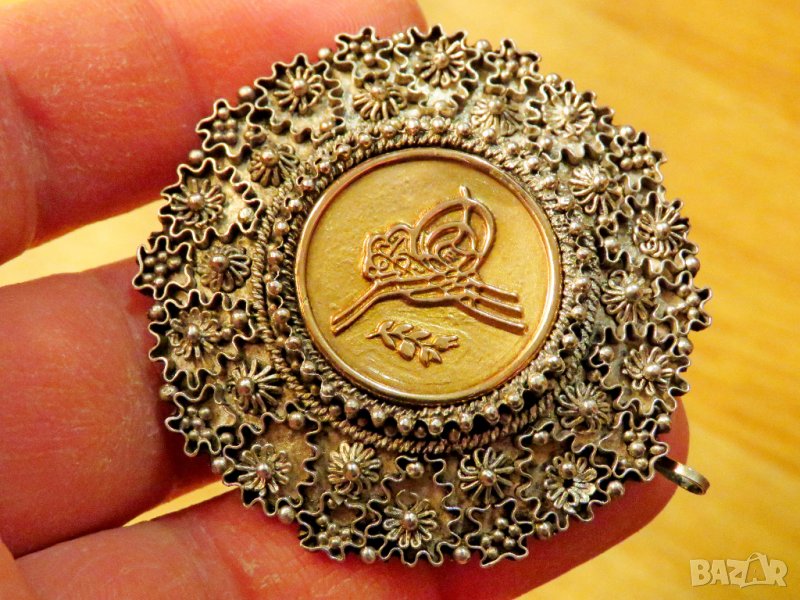 Старинна сребърна  османска муска проба 900, медальон, брошка с тугра, тура -  накит, а, снимка 1