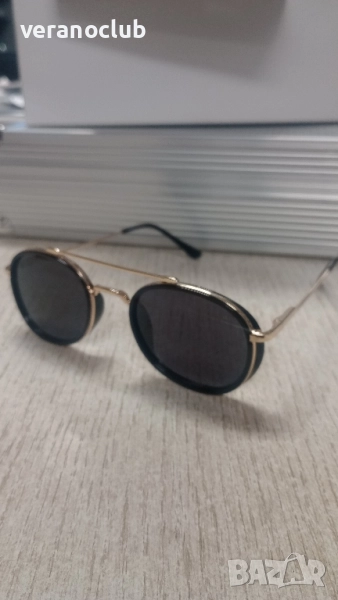 Слънчеви очила Polarized златисти рамки, снимка 1