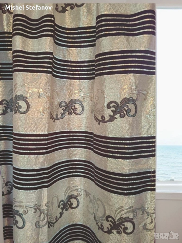 Сребристи завеси, снимка 1