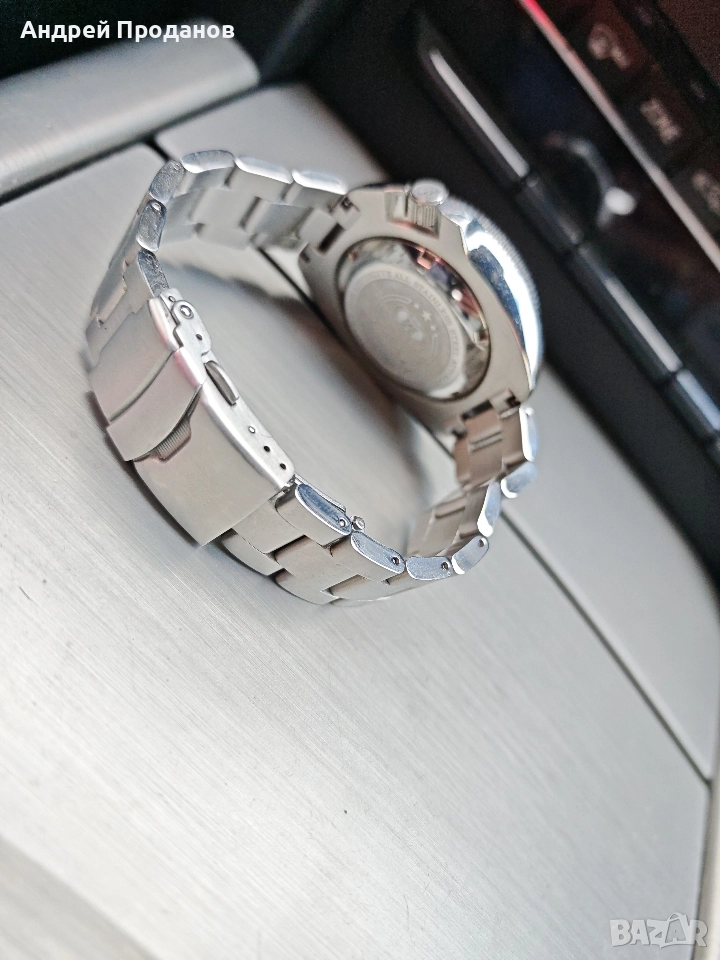 Продавам часовник, снимка 1