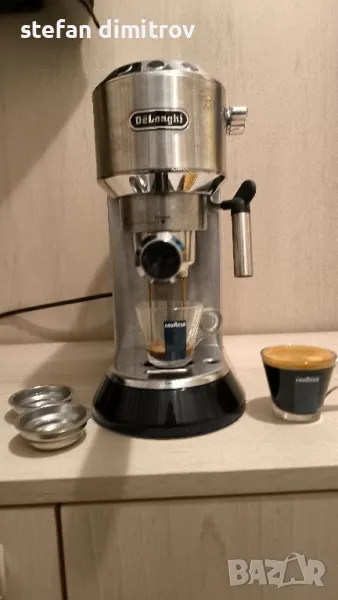 De'Longhi Dedica EC680.M Устройство за пяна, Функция Cappuccino, 15 бара, Инокс, снимка 1