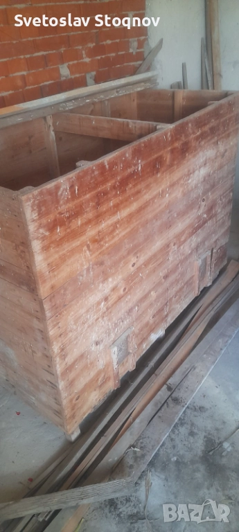 Дървен контейнер ( сандък)за съхранение на житни култури, снимка 1