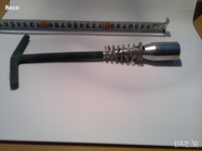 ключ за свещи 21 мм., снимка 1