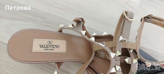 Сандали на ток Valentino Rockstud оригинал, снимка 6 - Сандали - 42900221