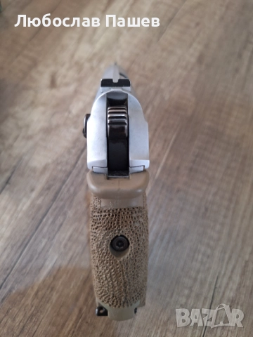 Пистолет Макаров 9х18, снимка 3 - Бойно оръжие - 52209627