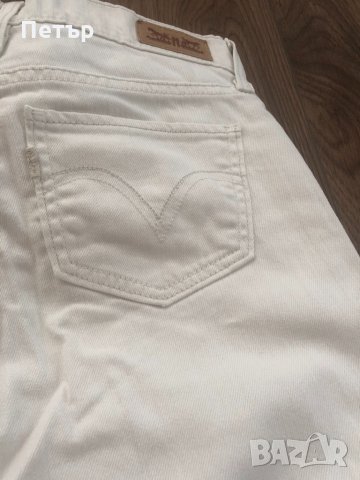 Дамски дънки, снимка 4 - Дънки - 32069678