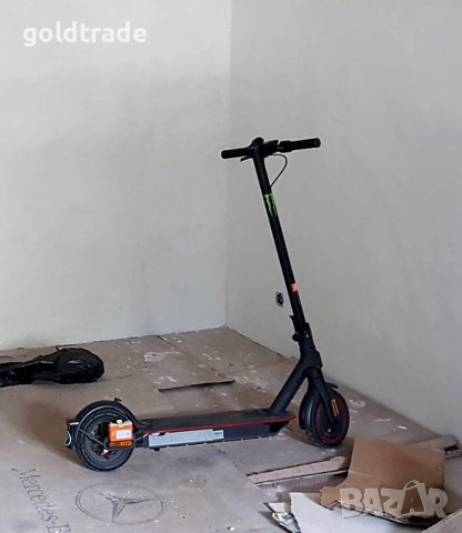 Тротинетка Xiaomi Mi Pro 2, снимка 6 - Скейтборд, ховърборд, уейвборд - 39969513