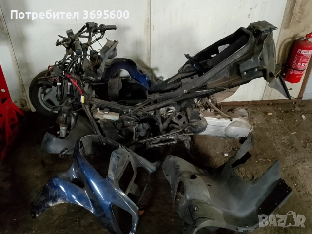 Двигател рама Honda foresight FES MF 05 250 Хонда Форсайт Пежо SV скутер, снимка 2 - Части - 52718900