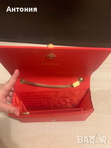 Червена чанта, снимка 5 - Чанти - 52662223