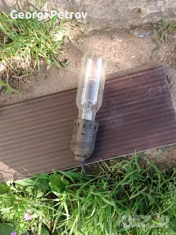 Крушка с фасунка 