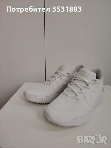 Дамски маратонки Nike