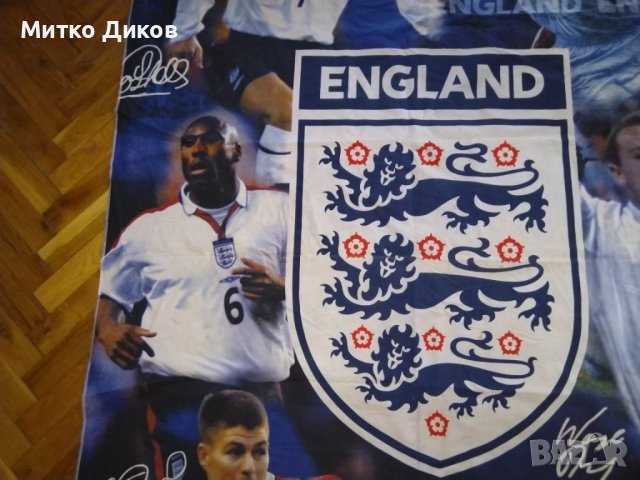 Англия футболно знаме с принт подписи на 6 легенди-Бекъм-Оуен-Рууни-Кембъл -Скоулс Джерард 116х182  , снимка 5 - Футбол - 38013610