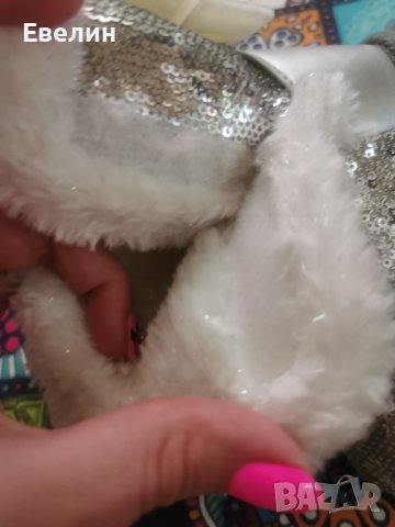 Ботуши  с Ана и Елза 23 номер, снимка 4 - Детски боти и ботуши - 37885651