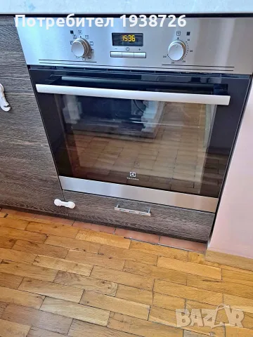 Продава, Фурна за Вграждане-Elektrolux
