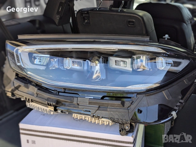 Ляв фар за Мерцедес S клас чисто нов
