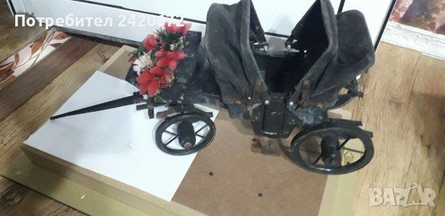 Макет  на  ръчна изработка файтон, снимка 3 - Други ценни предмети - 39214668