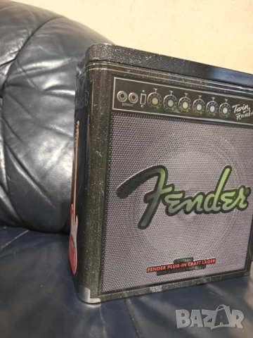 Fender METAL BOX-PLUG-IN Craft Lager Beer and Pint Glas, снимка 12 - Китари - 53378258