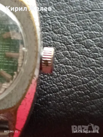 Стар механичен часовник дамски Заря СССР 17 камъка за ремонт части КОЛЕКЦИЯ 48055, снимка 4 - Антикварни и старинни предмети - 50140318