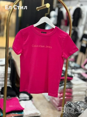 🤍Дамска тениска ,лого гумирано