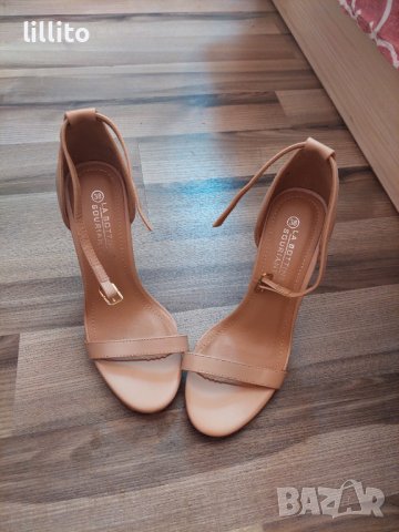 Дамски бежови отворени обувки, снимка 1 - Дамски обувки на ток - 42219485