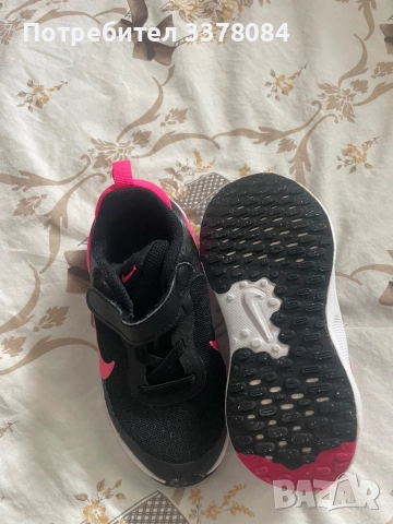 Детски маратонки Nike, снимка 5 - Детски маратонки - 52041130