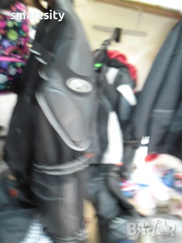 мото якеFIELOSHER italia естествена кожа XS, снимка 7 - Аксесоари и консумативи - 49823838