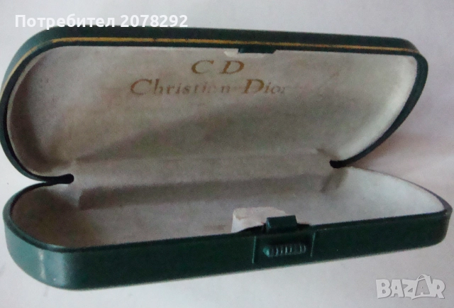 Ретро слънчеви очила + калъф, снимка 2 - Антикварни и старинни предмети - 52452677