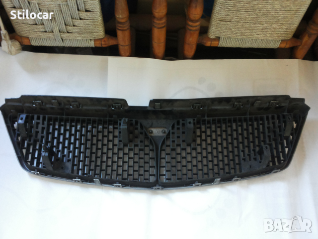 Решетка Lancia Dedra 89-99г, снимка 2 - Части - 44791208