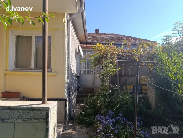 ПРОДАВА СЕ КЪЩА С ГОЛЯМ ДВОР – ГР. ТЕРВЕЛ, снимка 3 - Къщи - 56350341