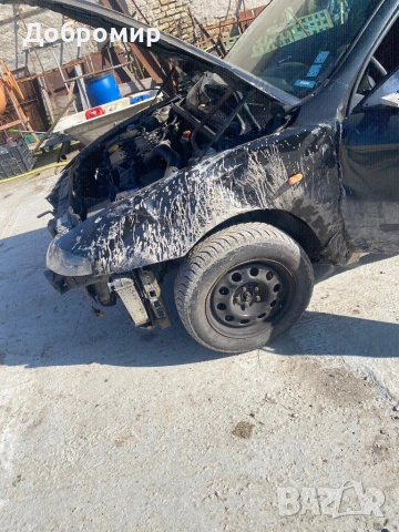 Alfa Romeo GT 1.9 JTD, снимка 2 - Части - 54363930