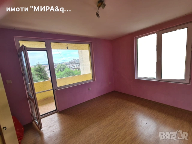 Тристаен апартамент в широк център, град Хасково