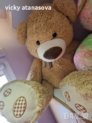 Голямо плюшемо мече