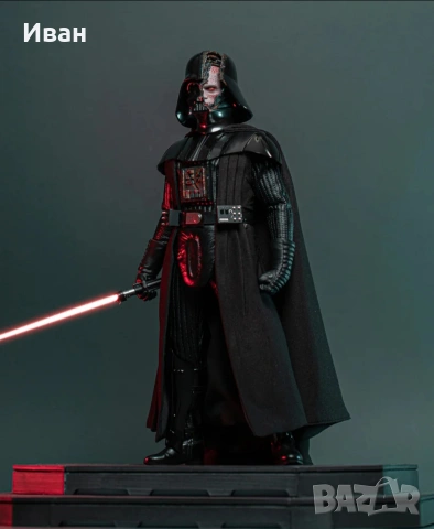 Hot Toys Regular and Deluxe versions of Darth Vader  battle damaged / Дарт Вейдър в две версии, снимка 5 - Колекции - 47223403