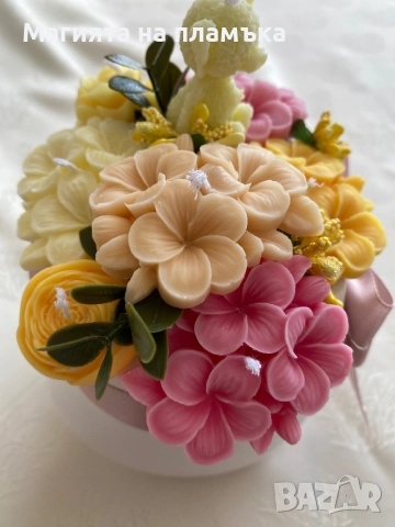 Букети от ароматизирани соеви свещи, снимка 8 - Изкуствени цветя - 52570773