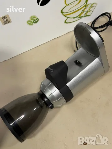 Автоматична кафемелачка Graef CM800, снимка 3 - Кафемашини - 55935597