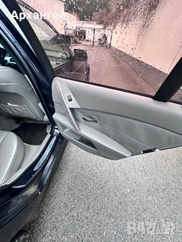 BMW 530xd -M-241kc 2006g, снимка 13 - Автомобили и джипове - 53952925