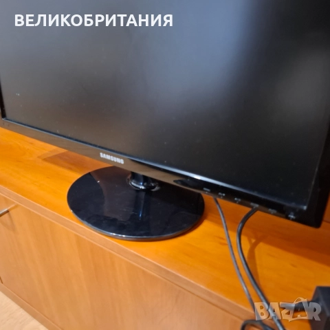 Монитор Samsung S22D300HY, снимка 5 - Монитори - 52886364