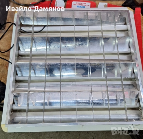 Лампа за таван. Осветително тяло 60см на 60см